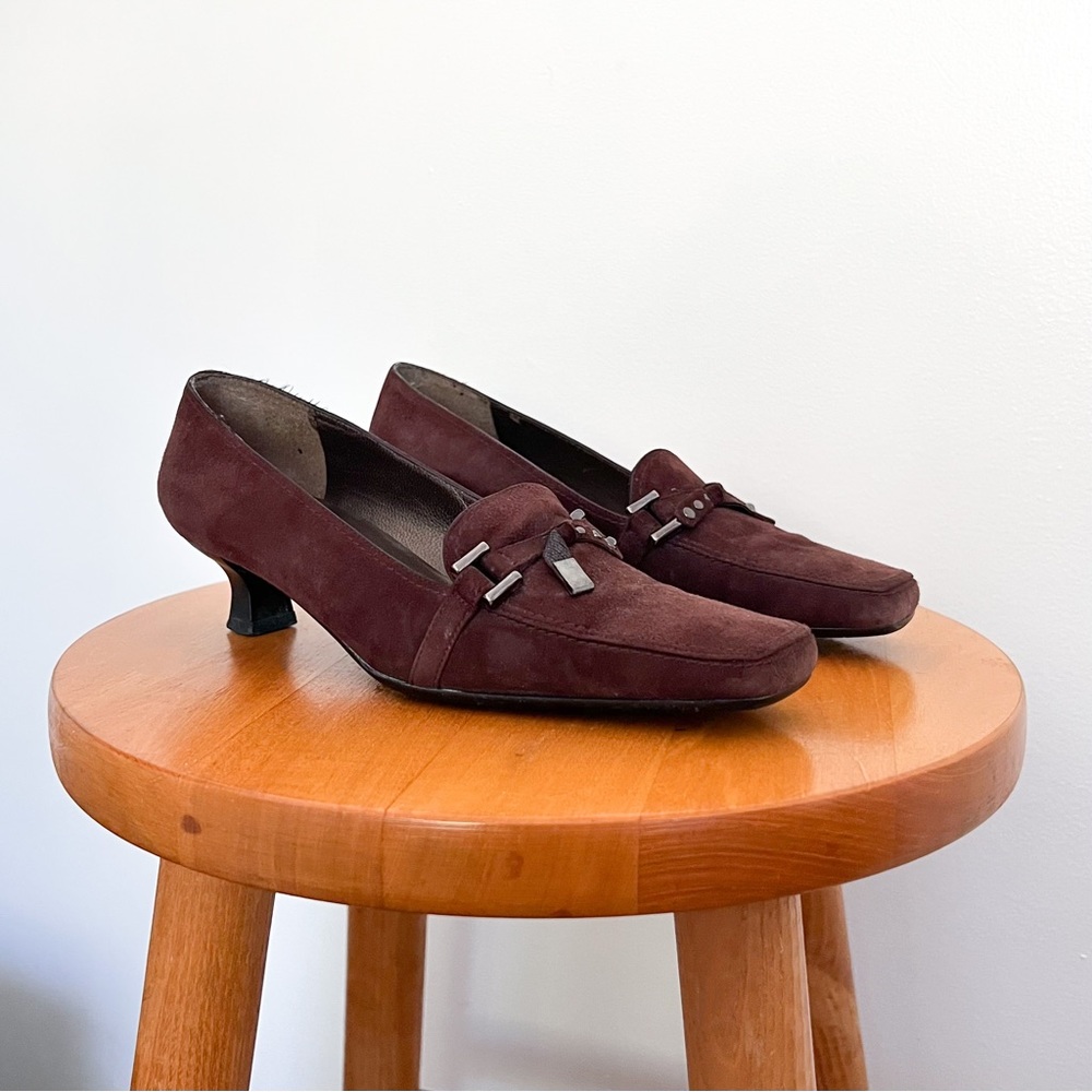 Vintage Stuart Weitzman Kitten Heel